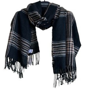 New with tags Suzy Shier scarf wrap woven OS Black Tan White Fringed‎